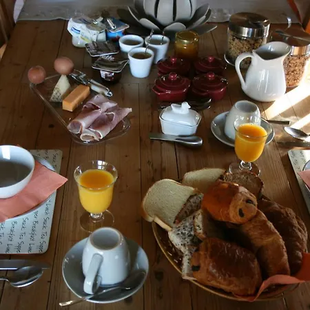 木屋 The Petite D'hotes L'Isle-Jourdain (Vienne)