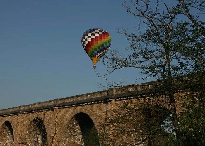The Petite D'hotes L'Isle-Jourdain (Vienne)