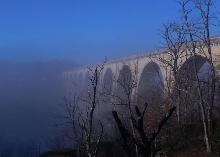 Chalet The Petite D'hotes L'Isle-Jourdain (Vienne)