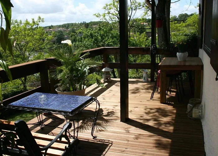 The Petite D'hotes * L'Isle-Jourdain (Vienne)