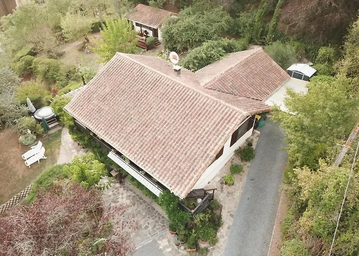 The Petite D'hotes * L'Isle-Jourdain (Vienne)